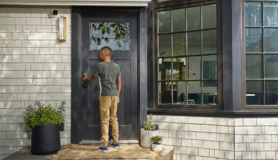 Vivint Smart Lock on home in Roanoke